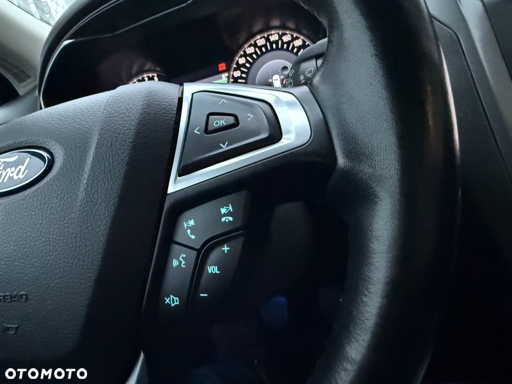 Ford Mondeo 1.5 EcoBoost Titanium - 24