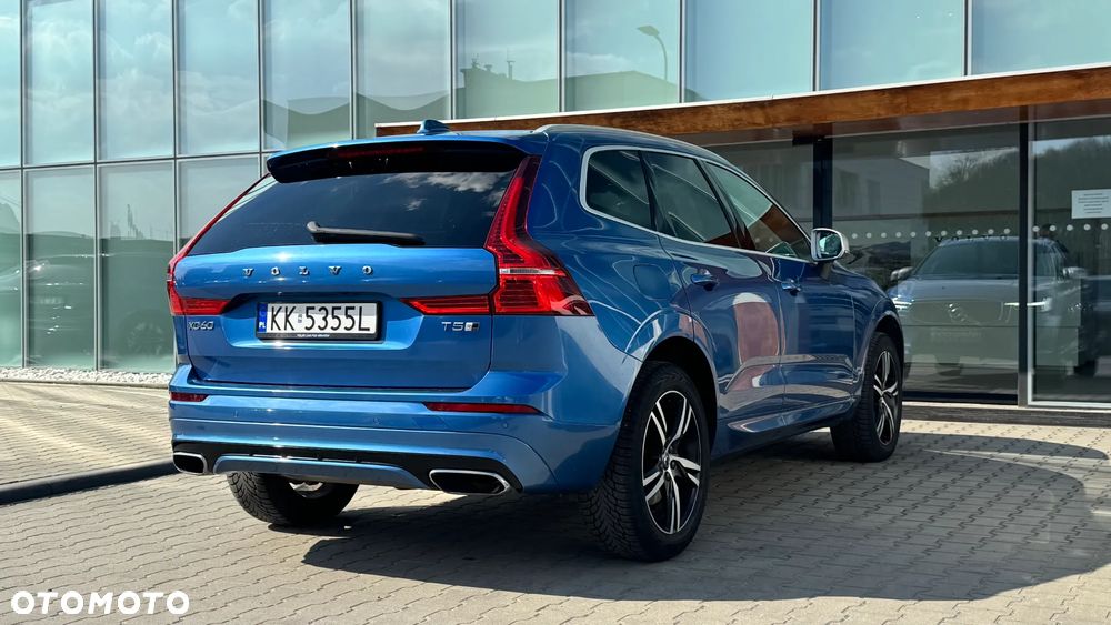 Volvo XC 60 T5 GPF AWD R-Design - 9