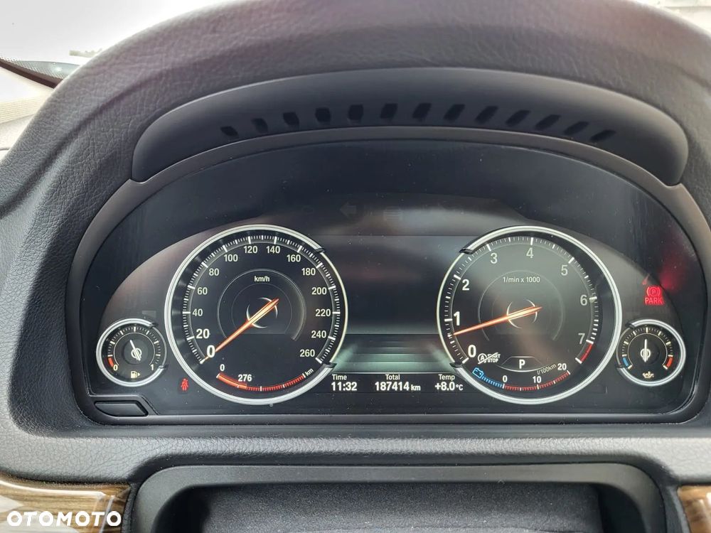 BMW 5GT 535i xDrive - 25