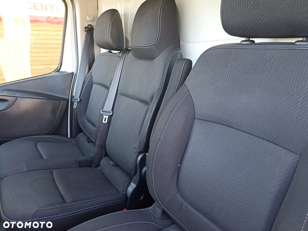 Renault TRAFIC - 11