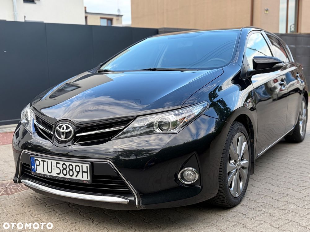 Toyota Auris 1.6 Premium - 2