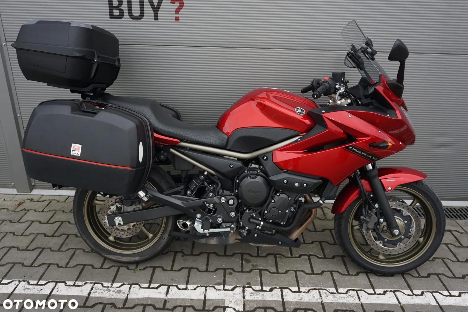 Yamaha XJ - 2