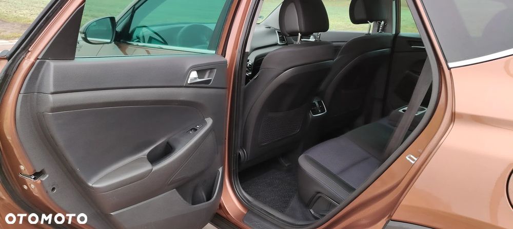 Hyundai Tucson 1.7 CRDI BlueDrive Comfort 2WD DCT - 31