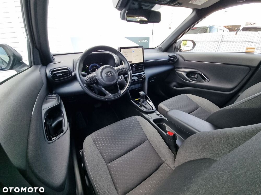 Toyota Yaris Cross Hybrid 1.5 Style - 24
