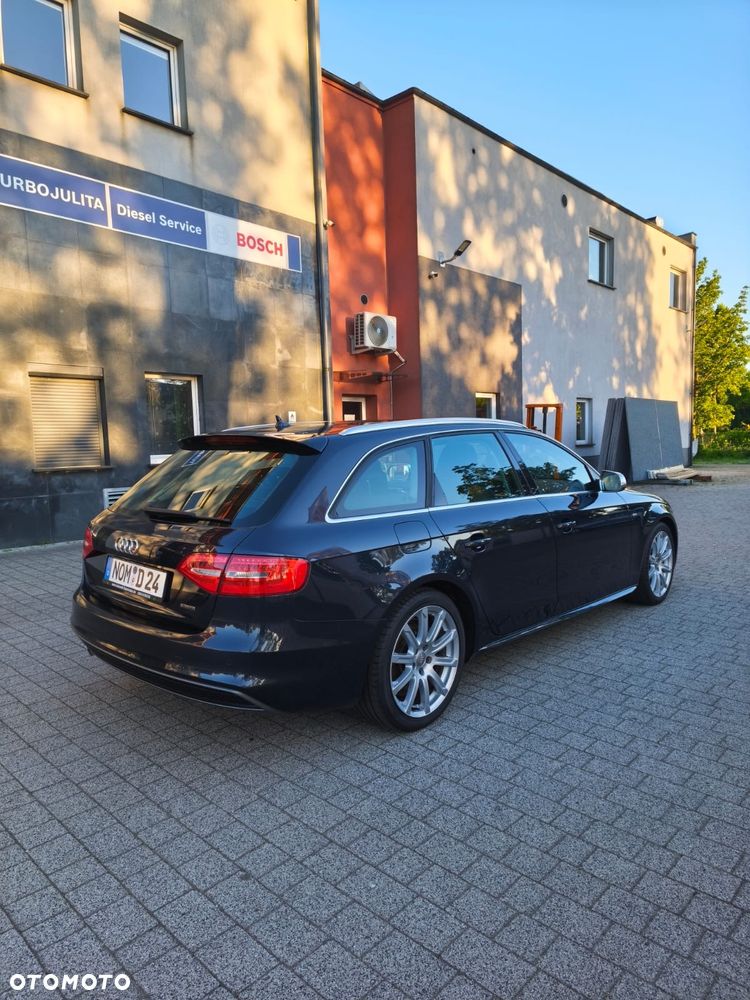 Audi A4 Avant 2.0 TDI DPF clean diesel quattro S tronic S line Sportpaket - 3
