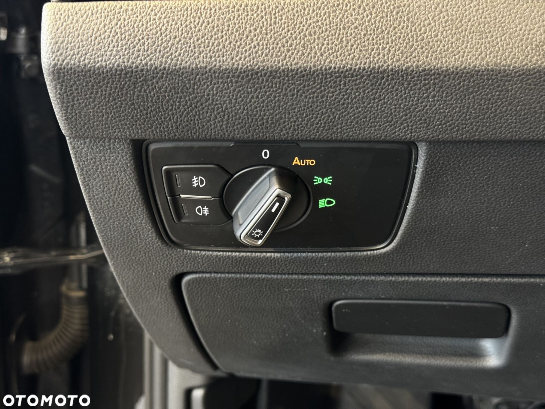 Volkswagen Passat - 17