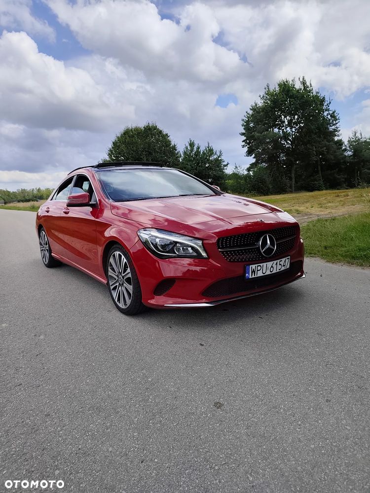 Mercedes-Benz 280 4Matic 7G-TRONIC - 3