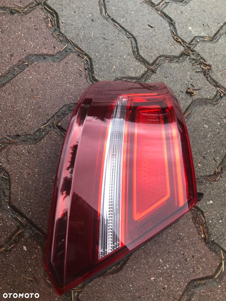 Audi A3 8V4945069 lampa tył prawa - 4