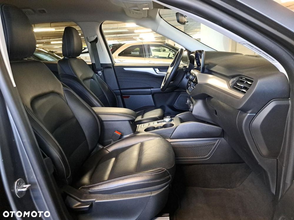 Ford Kuga 2.5 FHEV FWD Titanium X - 14