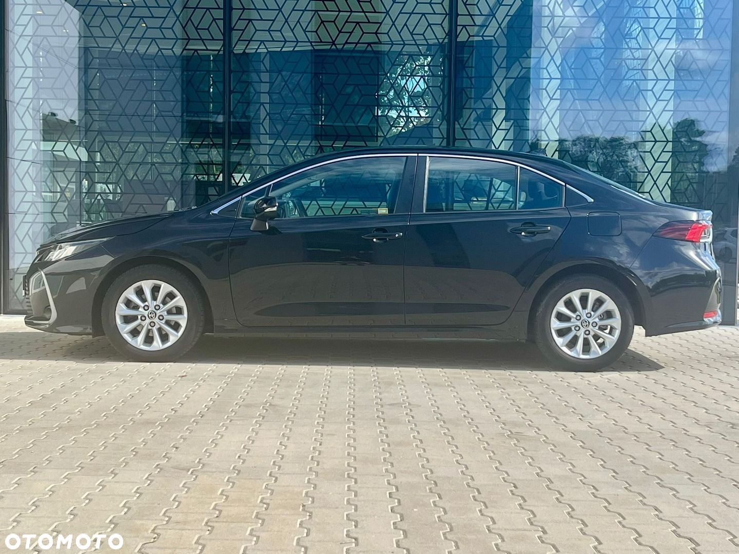 Toyota Corolla - 3