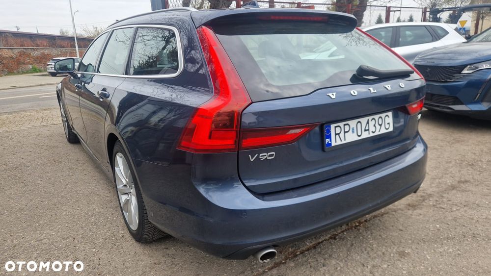 Volvo V90 - 8