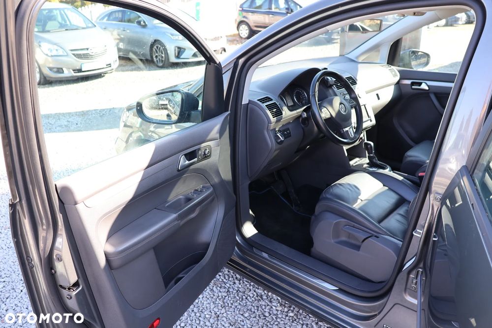 Volkswagen Touran 2.0 TDI DPF Cross DSG - 10