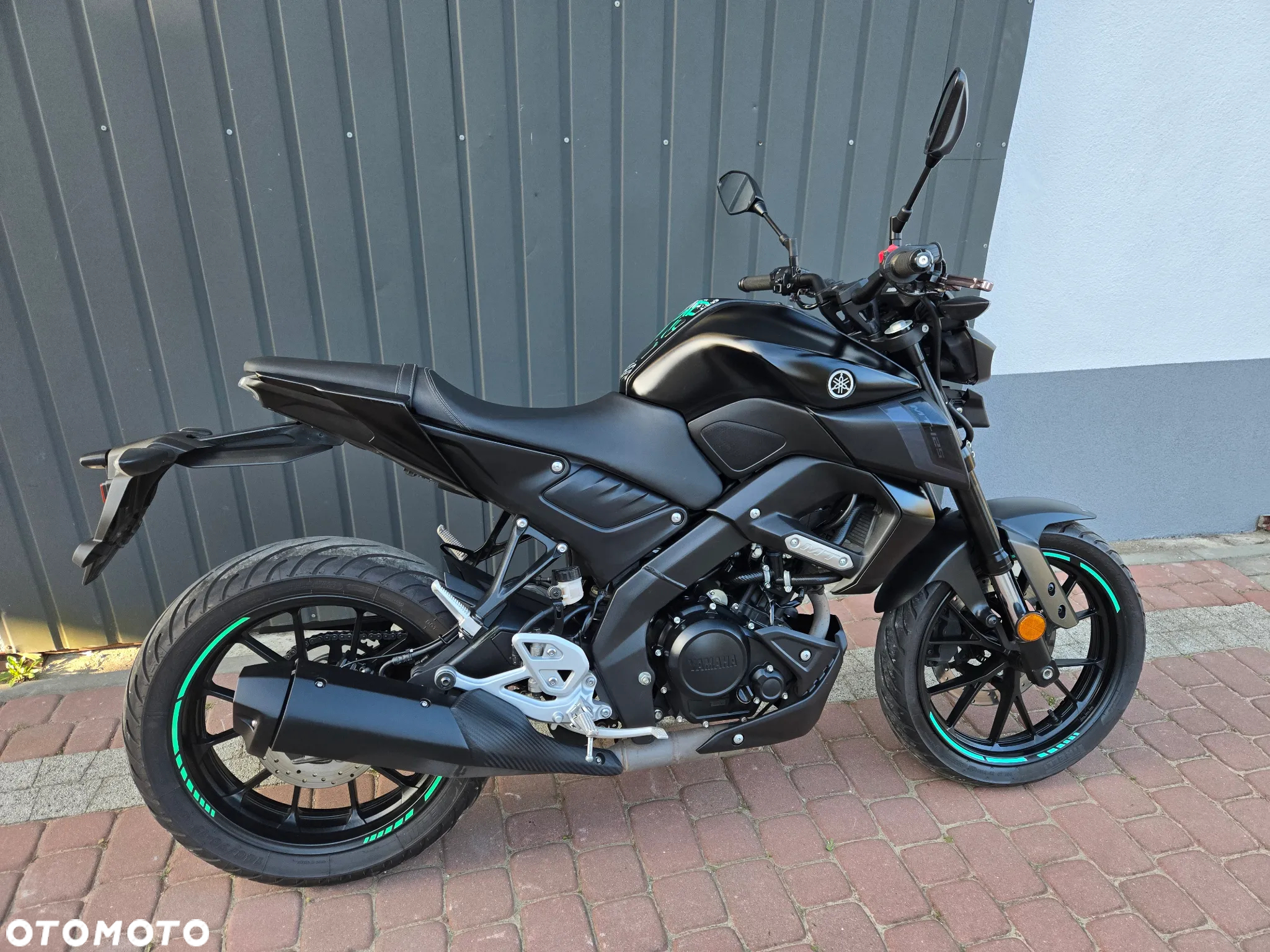 Yamaha MT - 6