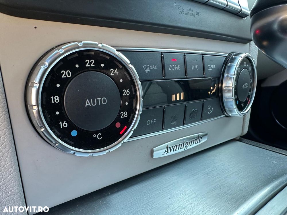 Mercedes-Benz C 220 d 4MATIC Aut. - 9