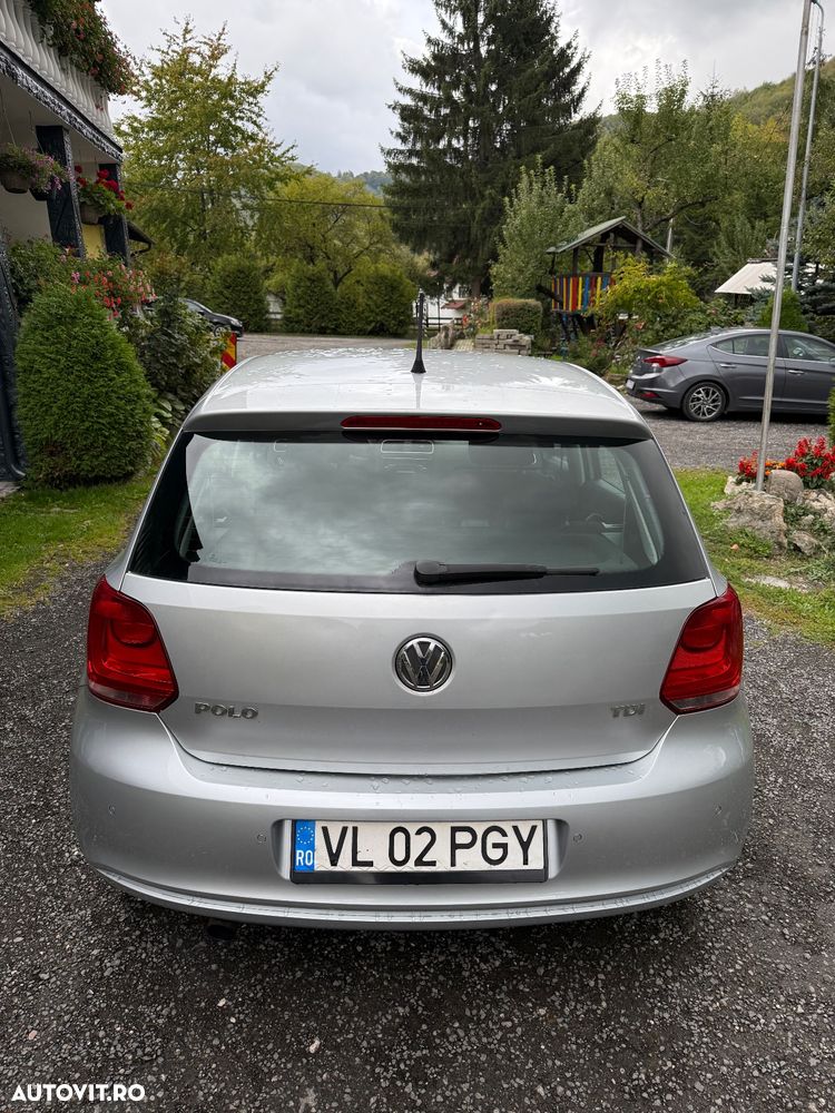 Volkswagen Polo 1.6 TDI Comfortline - 8