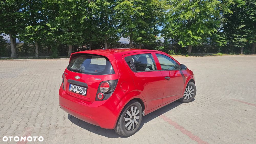 Chevrolet Aveo 1.2 LS - 5