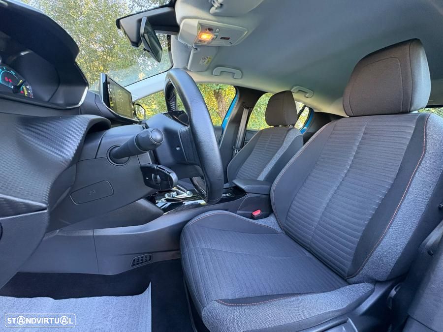 Peugeot e-208 50 kWh Active - 11