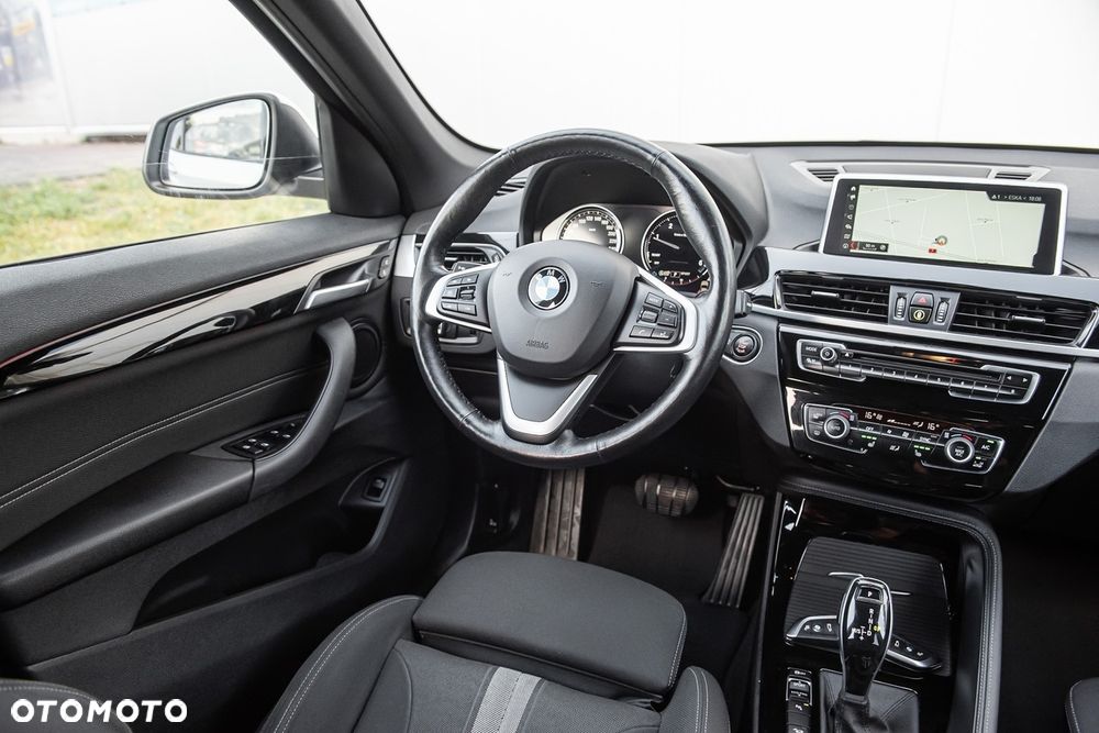 BMW X1 xDrive18d Business Edition sport - 28