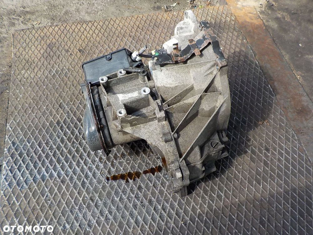 FORD FIESTA MK7 SKRZYNIA BIEGÓW 1.25 1.4 16V 8A6R7002JG - 4