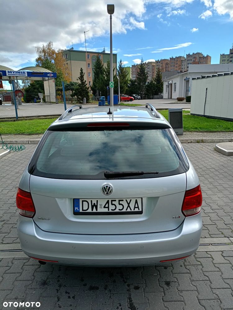 Volkswagen Golf VI 1.6 TDI BlueMot Comfortline DSG - 5