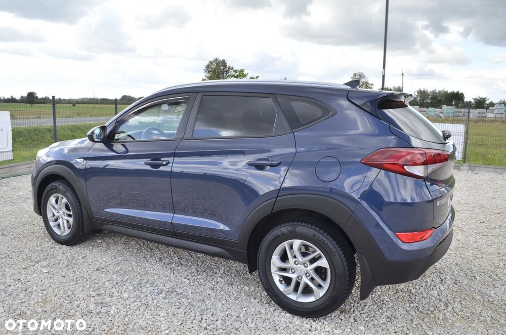 Hyundai Tucson blue 1.6 GDi 2WD Intro Edition - 10