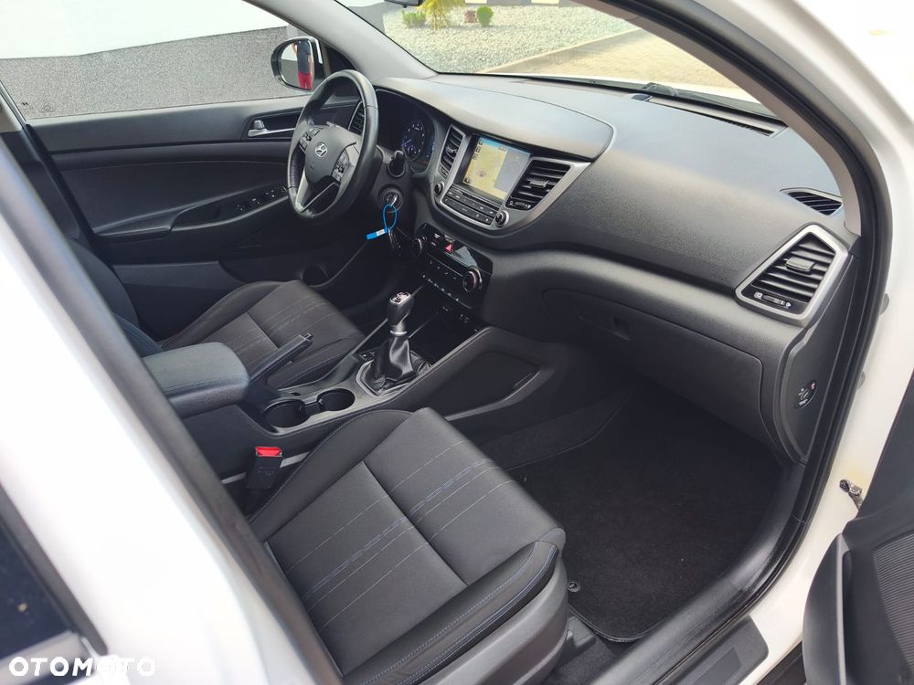 Hyundai Tucson 1.6 GDi 2WD Select - 17