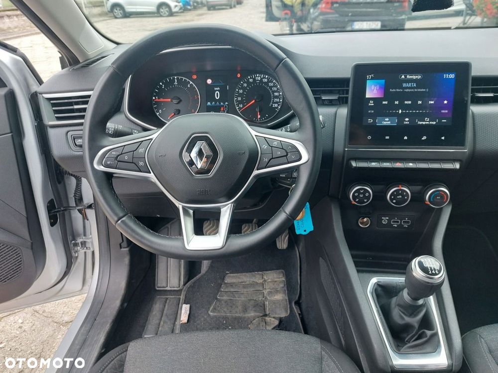 Renault Clio - 18