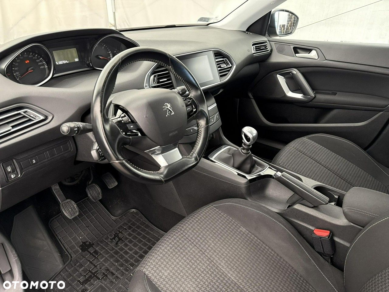 Peugeot 308 - 13
