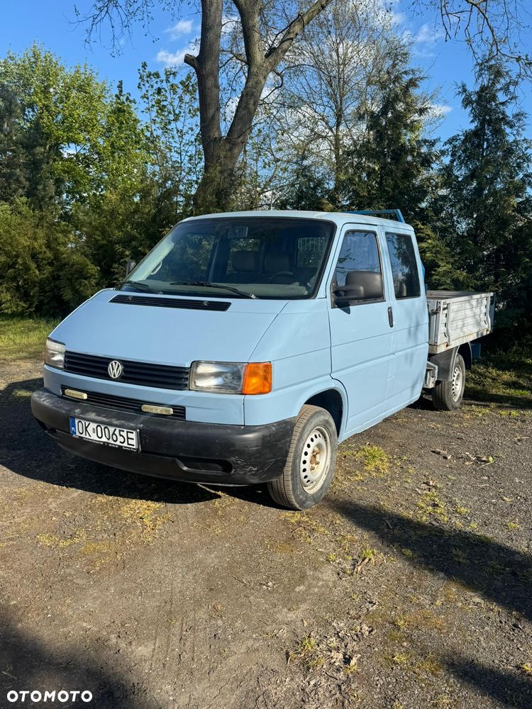 Volkswagen Transporter - 1