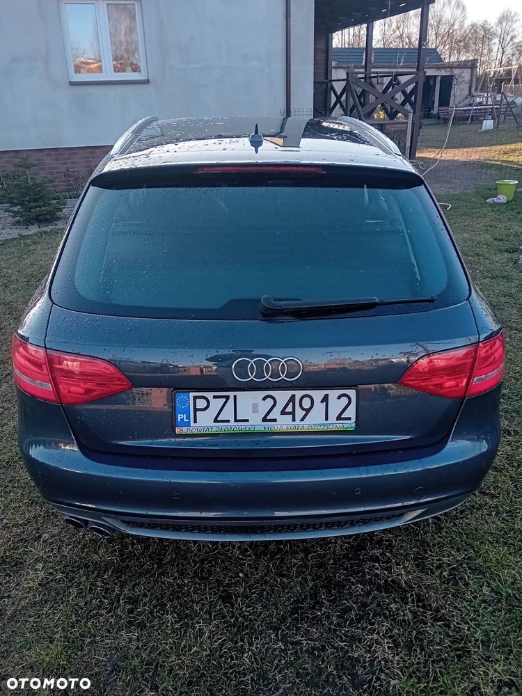 Audi A4 Avant - 6