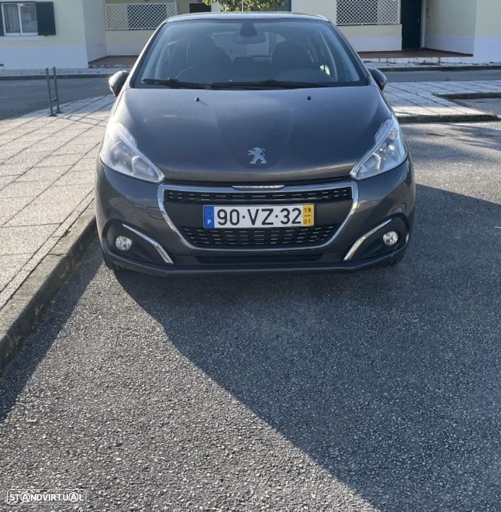 Peugeot 208 1.2 PureTech Signature - 17