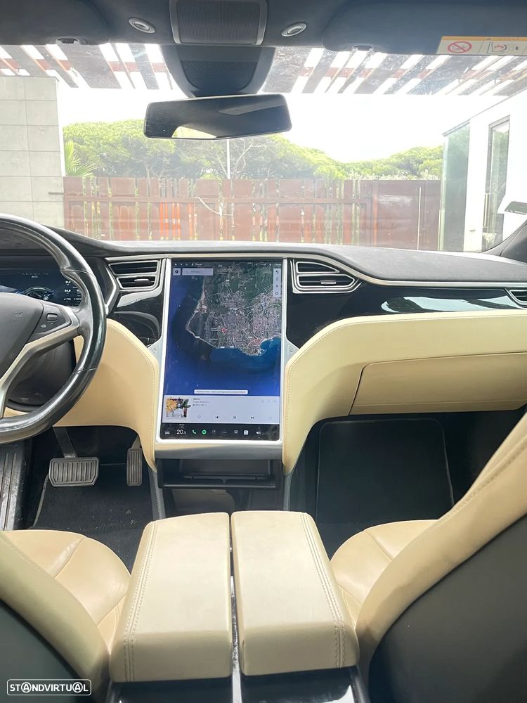 Tesla Model S Standard - 26