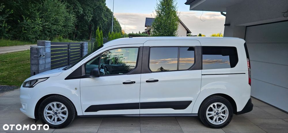 Ford Tourneo Connect Grand - 3