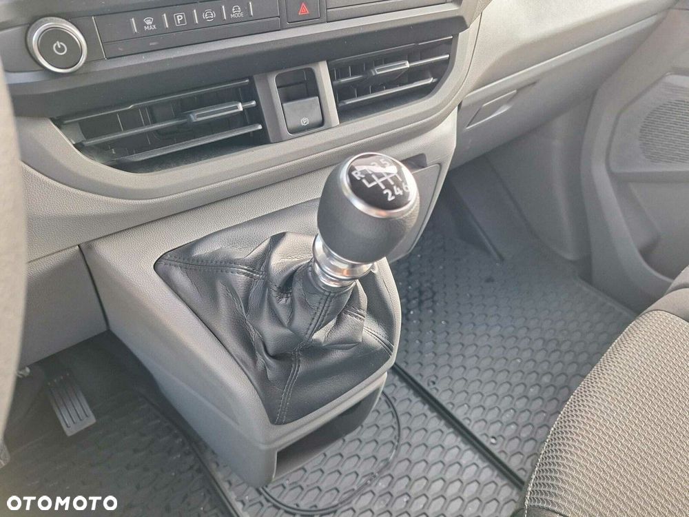 Volkswagen Transporter NOWY TRANSPORTER 3.500 Furgon 2.0 TDI 110 kW 6-G - 14