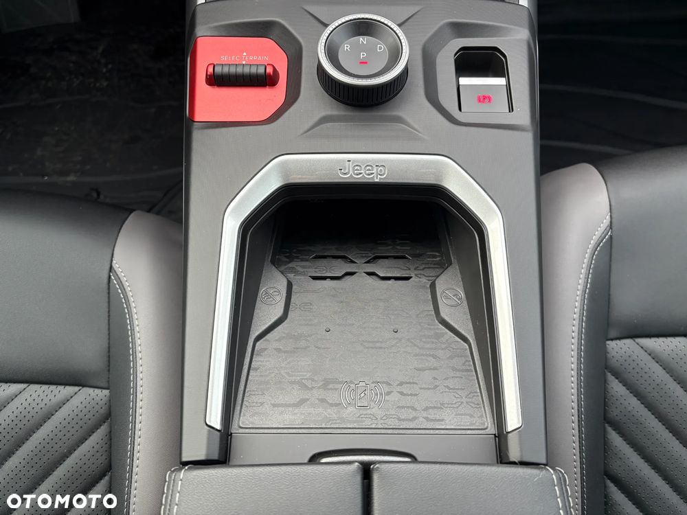 Jeep Compass 73.7kWh First Edition FWD - 15