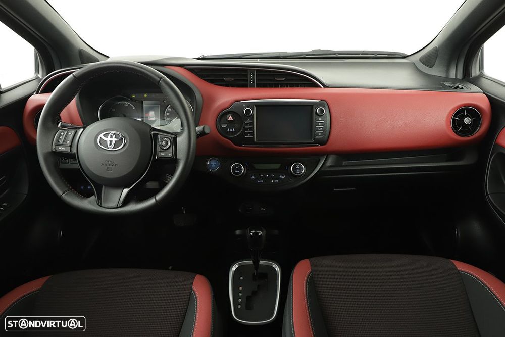 Toyota Yaris - 7