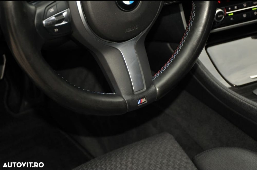 BMW Seria 5 525d xDrive Aut. - 11