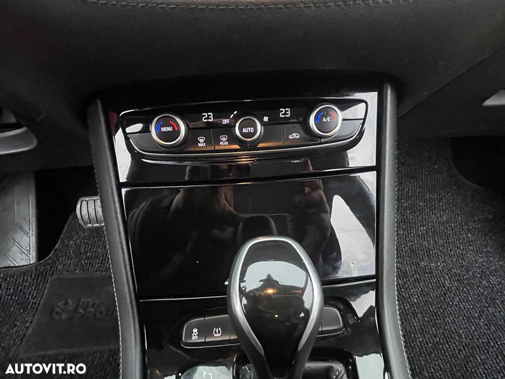 Opel Grandland X 1.2 Turbo START/STOP Aut. Design Line - 26