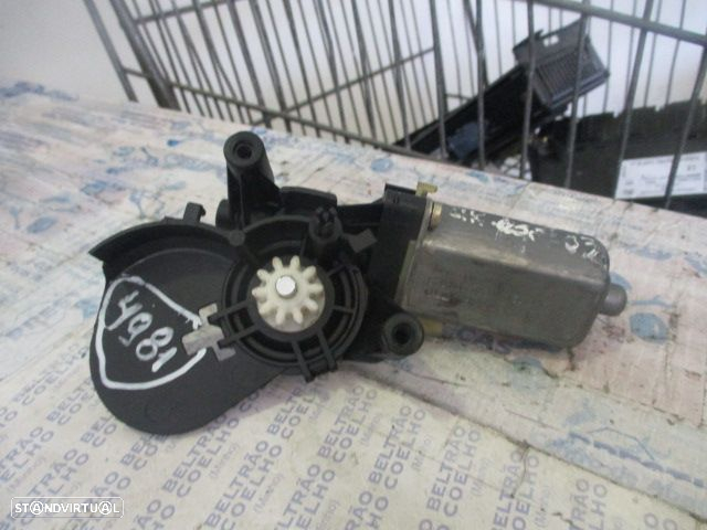 Modulo A2038201442KZ MERCEDES W209 CLK 2003  MOTOR RECLINADOR DE ASSENTO DIANTEIRO   Esq - 3