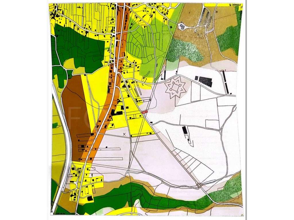 Terreno Industrial em Gandra, Valença - Grande imagem: 2/6