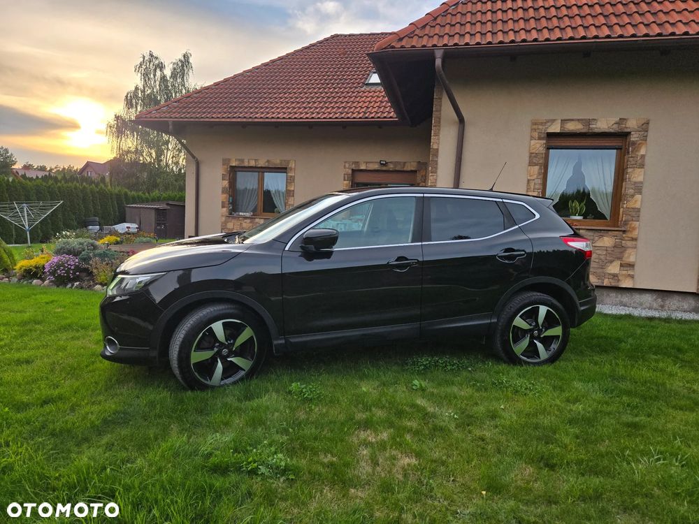 Nissan Qashqai 1.6 DCi N-Connecta Xtronic - 37