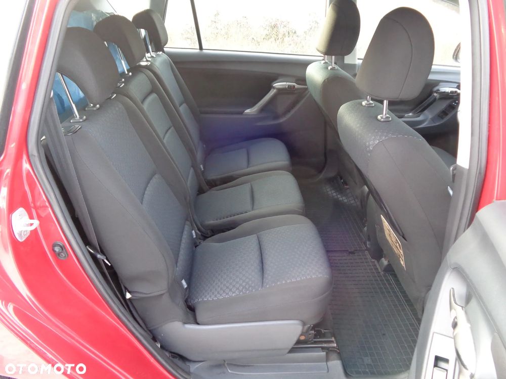 Toyota Verso 1.8 5-Sitzer Executive - 12