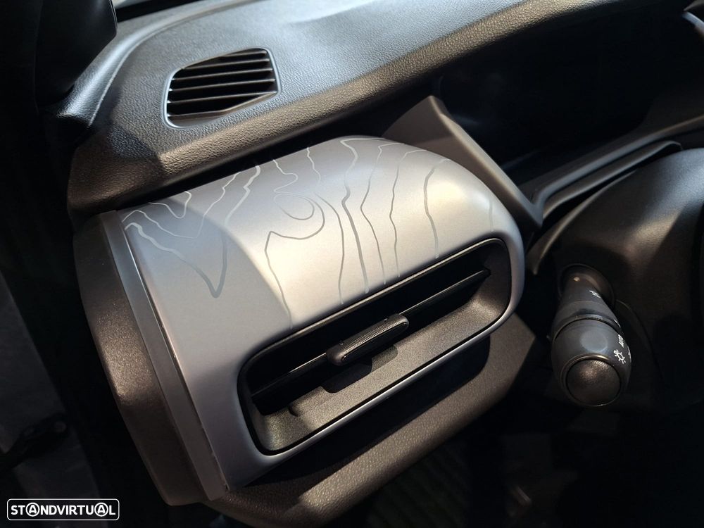 Jeep Avenger 1.2 4xe Hybrid eAWD The North Face - 9