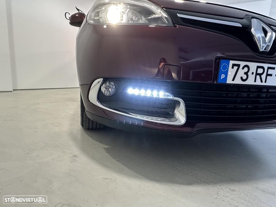 Renault Grand Scénic 1.5 dCi Luxe SS - 10