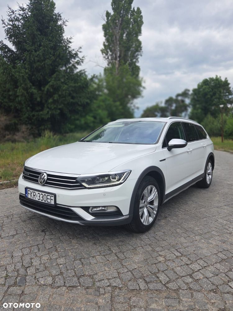 Volkswagen Passat 2.0 TDI SCR 4Mot DSG Comfortline - 6