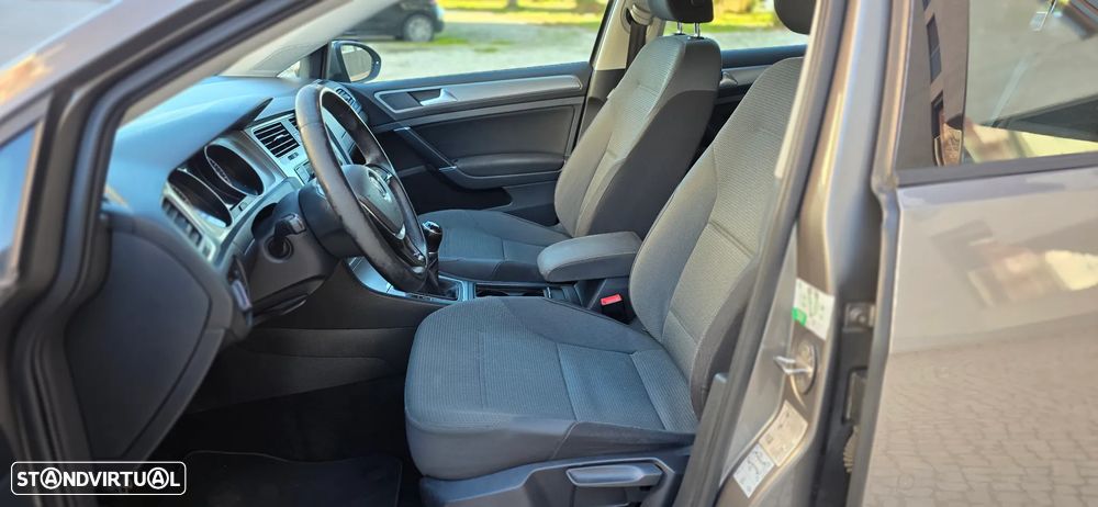 VW Golf Variant 1.6 TDi GPS Edition - 10