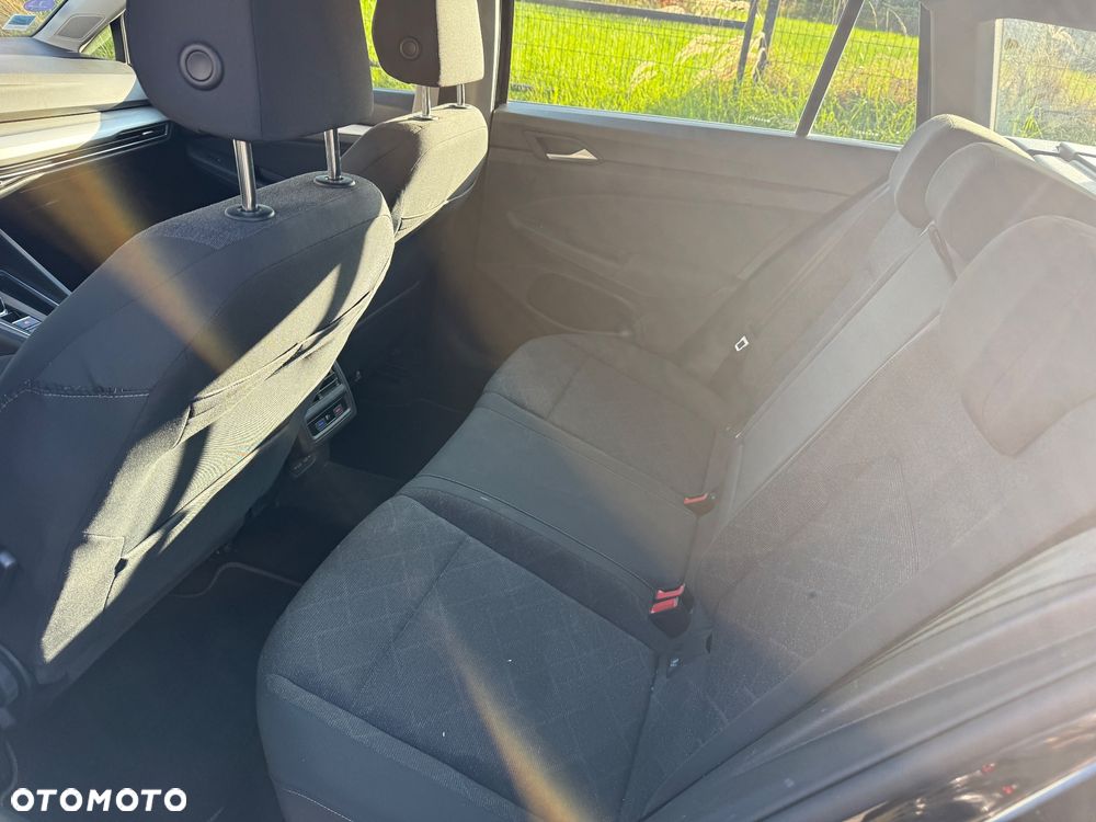 Volkswagen Golf VIII 1.5 eTSI Life DSG - 26