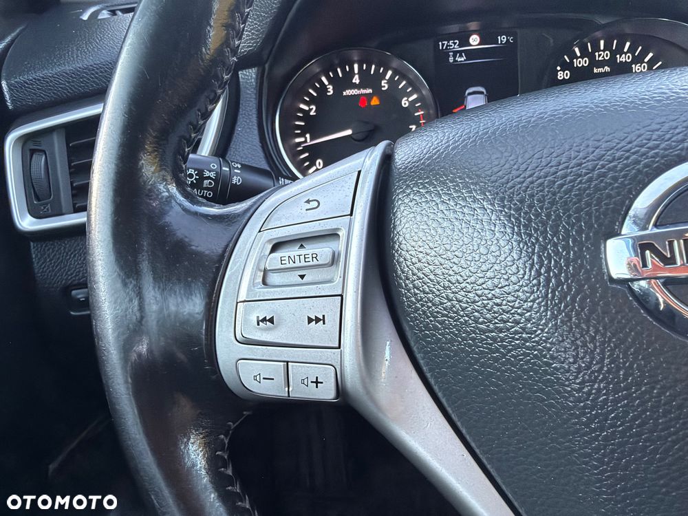 Nissan Qashqai - 23