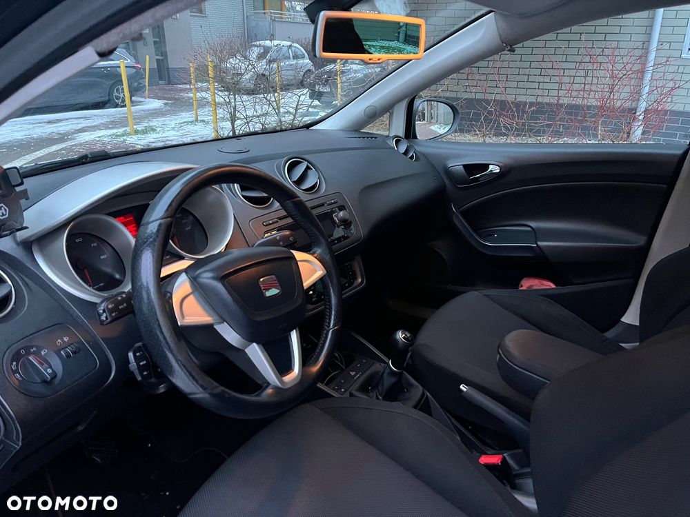 Seat Ibiza 1.6 16V Sport - 8