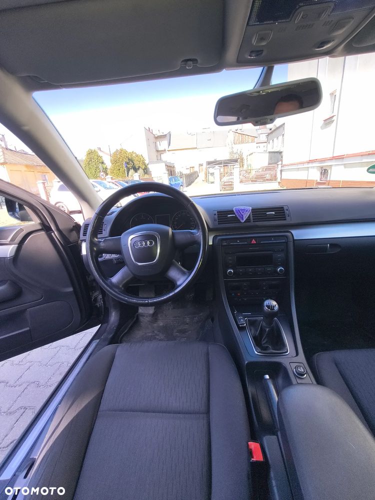 Audi A4 Avant 2.0 TDI DPF - 7